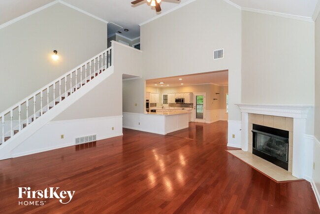 Foto del edificio - 7996 Jills Creek Dr