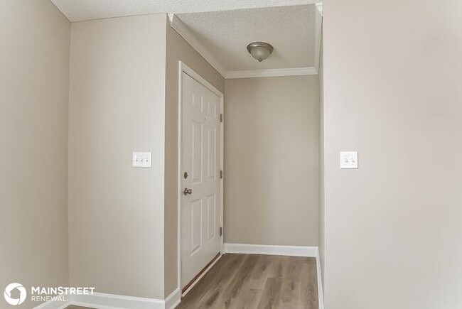 Building Photo - 3217 Peachford Ln, Raleigh, NC 27616