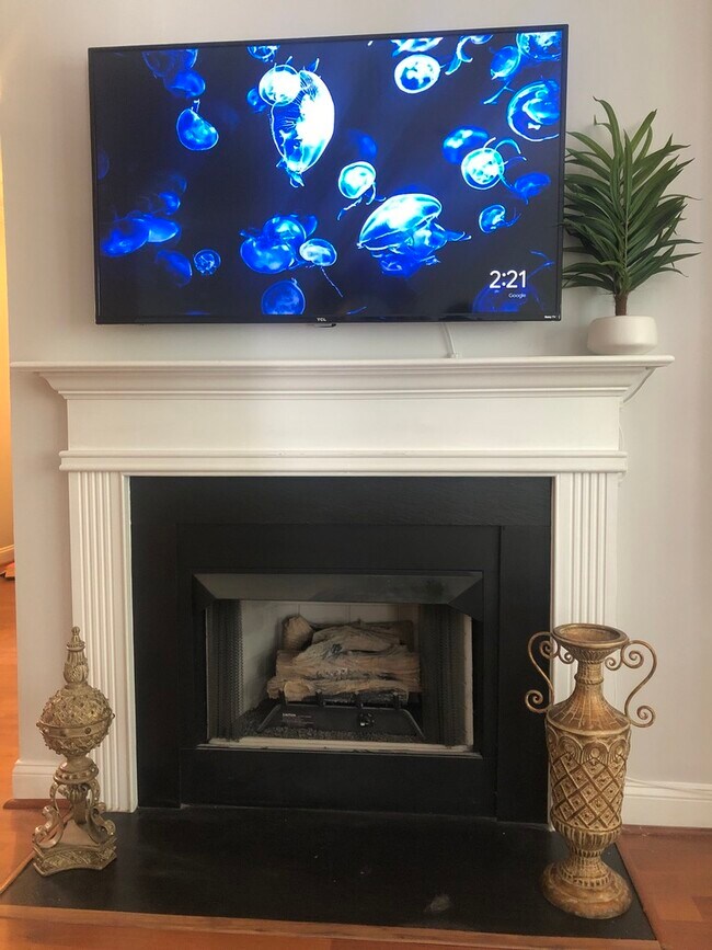 Fireplace - 5609 Fairview Rd