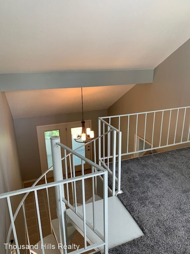 Building Photo - 3 br, 3.5 bath House - 237 Devonshire