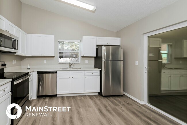 Foto del edificio - 3222 6th Ave W