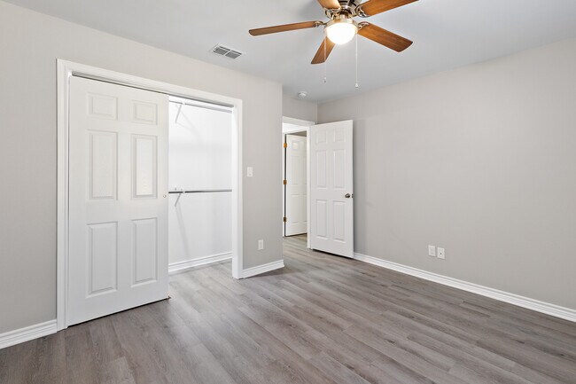 Foto del edificio - BEALL ST 1