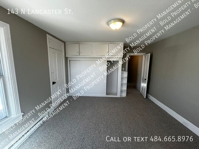 Building Photo - 143 N Lancaster St