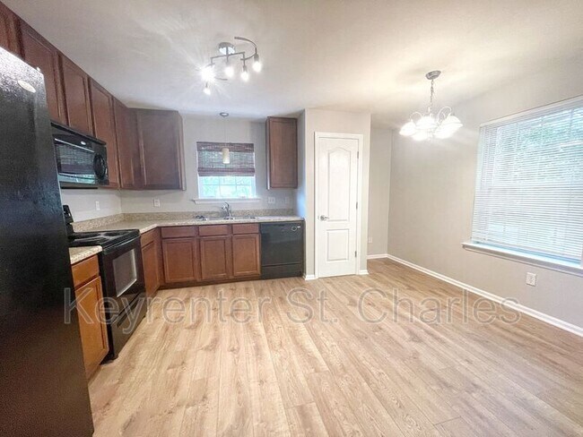 Foto del edificio - 3113 Welsh Dr