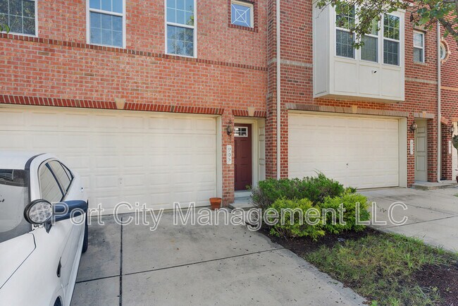 Foto del edificio - 905 Hall Station Dr