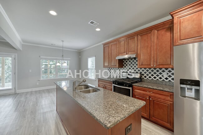 Foto del edificio - 2297 Shady Dr