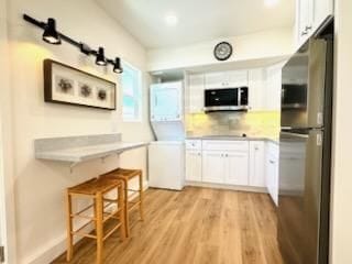 Building Photo - 39090 Cattail Dr