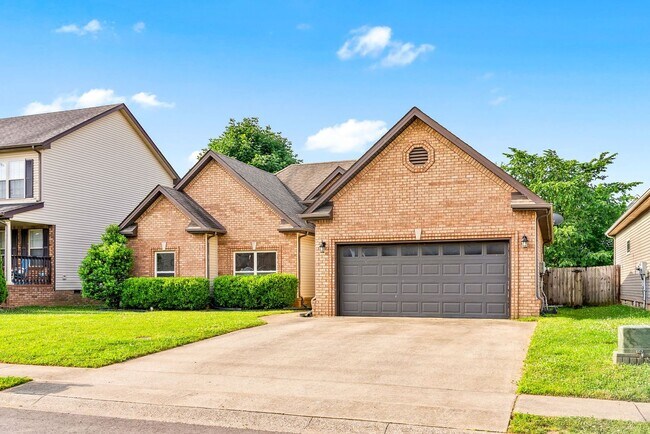 Foto del edificio - Three Bedroom in Fields of Northmeade!