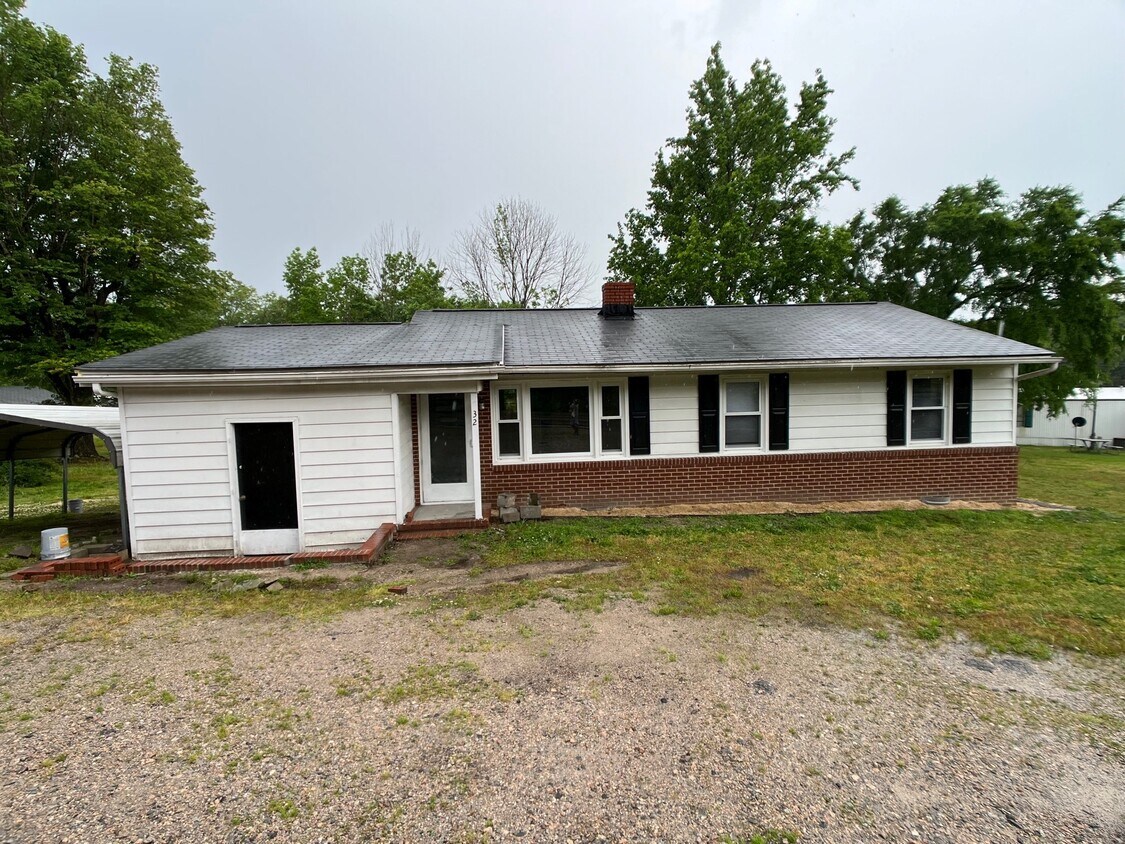 32 Ronald Tharrington Rd, Louisburg, NC 27549 House Rental in