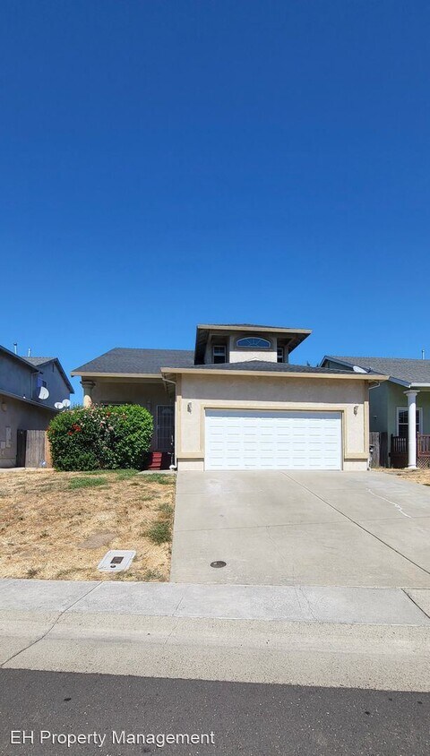 Primary Photo - 4 br, 3 bath House - 111 Creekside Cir