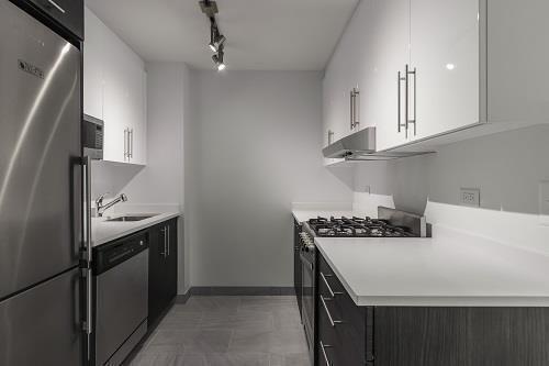 Building Photo - LUXURY BUILDING, HIGH FLOOR, NEWLY RENOVAT...