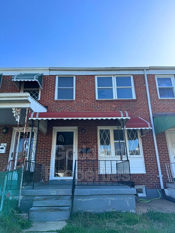 Primary Photo - 4033 St Augustine Ln