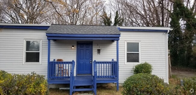Building Photo - 311 N Crater Rd