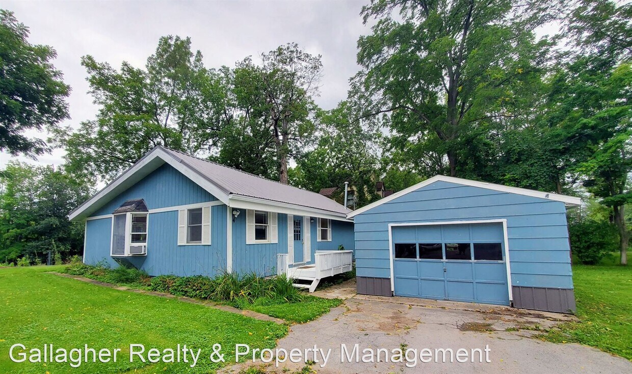 Primary Photo - 3 br, 1 bath House - 4 Milewood Rd
