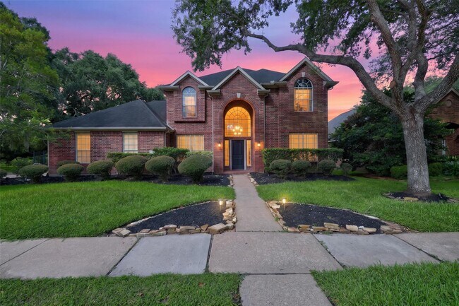 Foto del edificio - 108 Oak Creek Ln