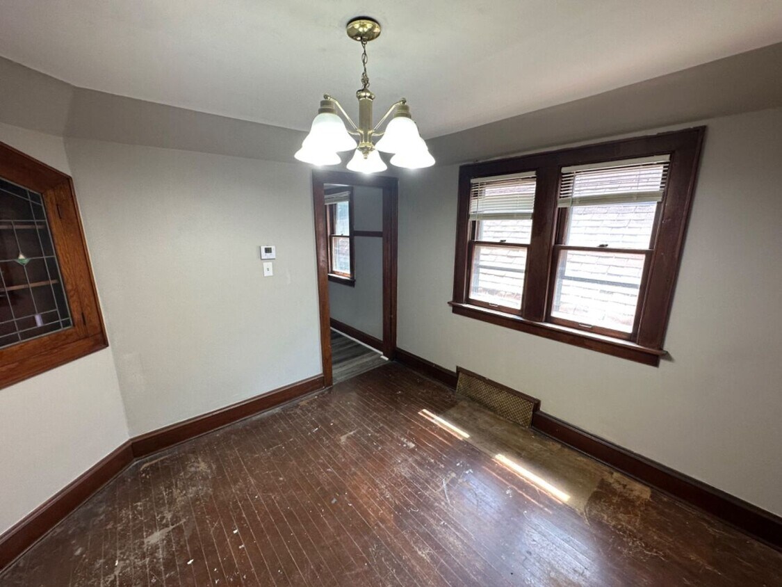 Primary Photo - 3230-3230A N 35th St. - Duplex