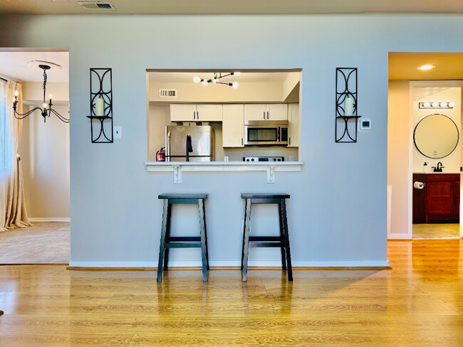 Foto del edificio - 1514 Roberts Way