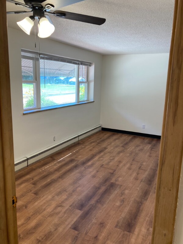 Foto del edificio - 408 6th St SW