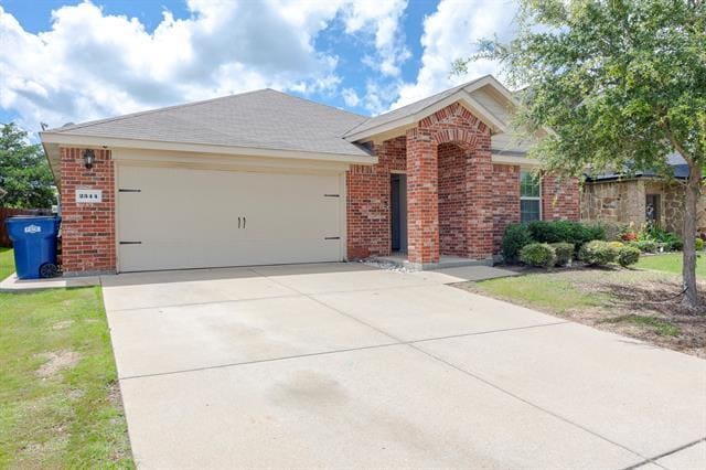 Building Photo - 2544 Saldana Dr