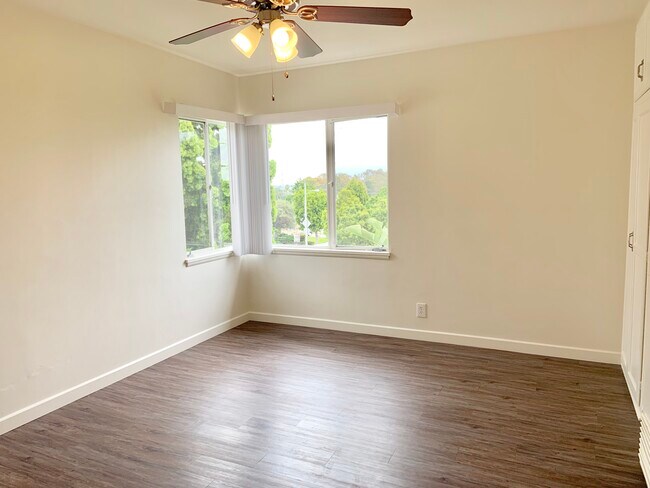 Building Photo - 5850 Condon Ave Los Angeles, CA 90056