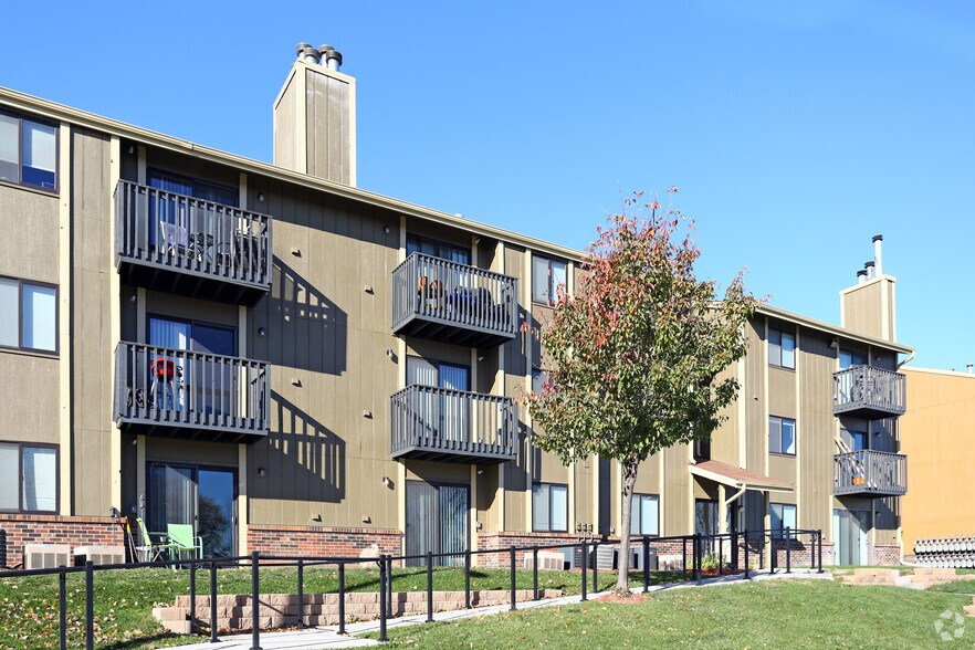 Maple View Apartments Als Omaha Ne Building Maple View Apartments