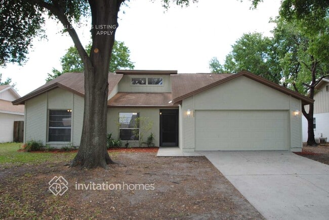 Building Photo - 1645 Sailpoint Dr