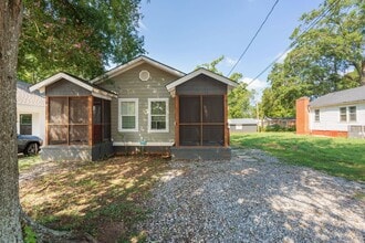 Building Photo - 4 Mims Ave