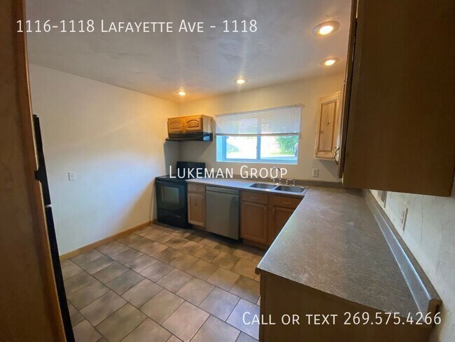 Foto del edificio - 1116-1118 Lafayette Ave-1118