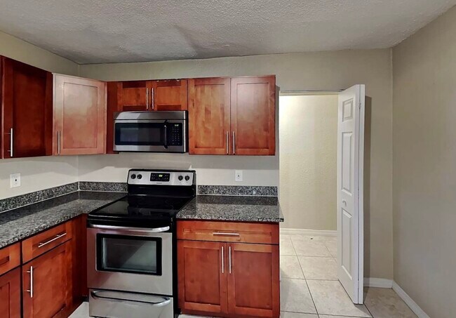 Foto del edificio - 5702 Jefferson St