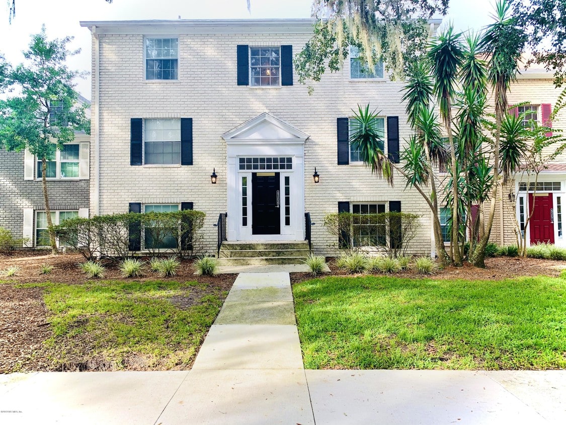 4306 Plaza Gate Ln Unit 202, Jacksonville, FL 32217 Condo for Rent in