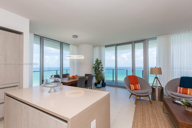 Foto del edificio - 4111 S Ocean Dr
