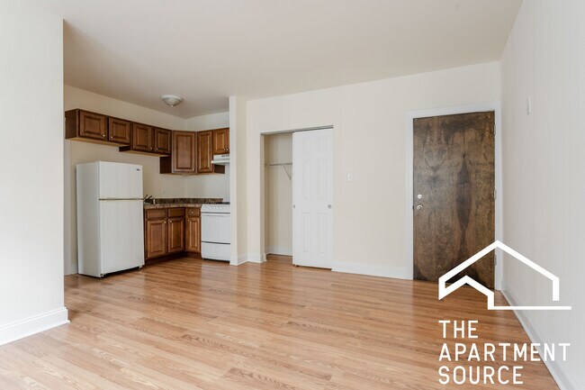 Foto del edificio - 2606 N Kimball Ave