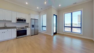 Building Photo - 20 Highgate St