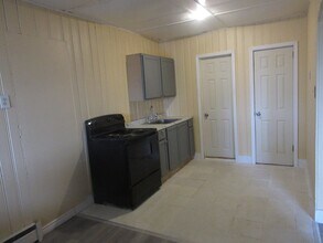 Building Photo - 1195 NY-52