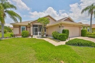 Building Photo - 2316 Lyndhurst Dr