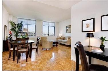 Building Photo - 505 W 54th St