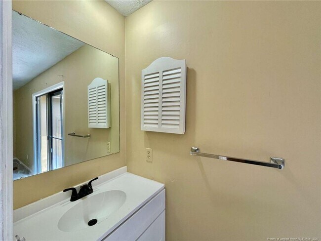 Foto del edificio - 4609 Fen Ct