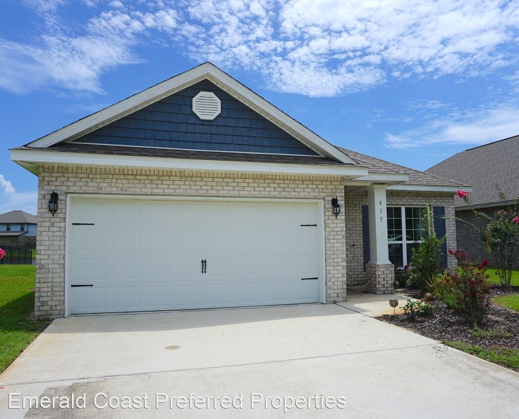 Primary Photo - 3 br, 2 bath House - 415 Cocobolo Drive