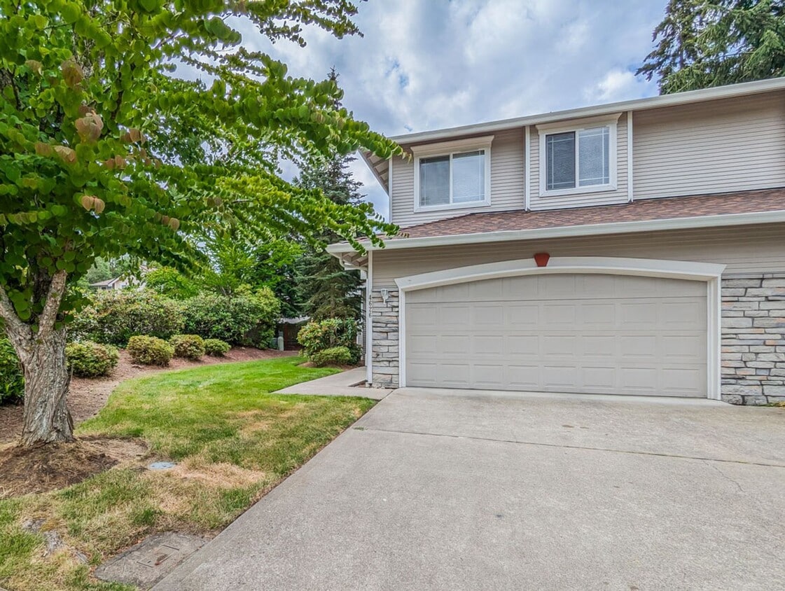 4626 159th St SW, Lynnwood, WA 98087 House Rental in Lynnwood, WA