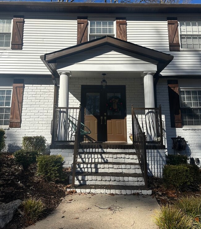 Building Photo - 2453 Regal Ct