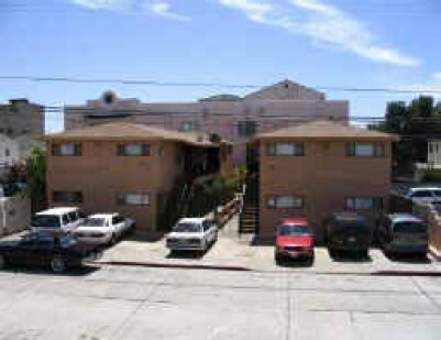 Foto del edificio - 4661 Meade Ave