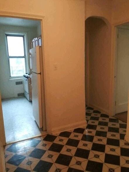 Building Photo - 92-16 Whitney Ave