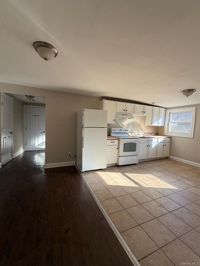 Foto del edificio - 13 Hammersley Ave