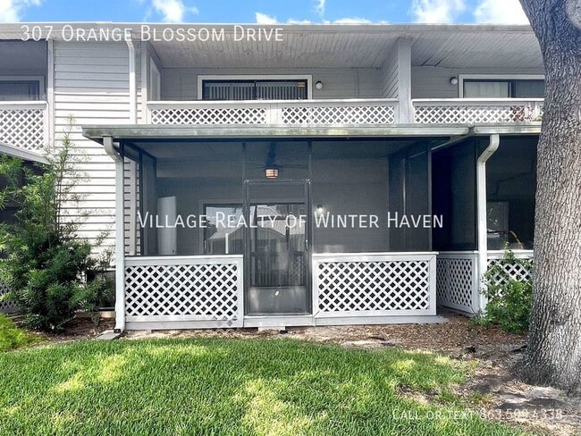 Building Photo - Cozy Townhome available in Winter Haven