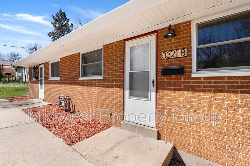 Foto principal - 3321 W Milton Ave