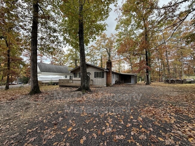 Building Photo - 900 Lakeview Pkwy