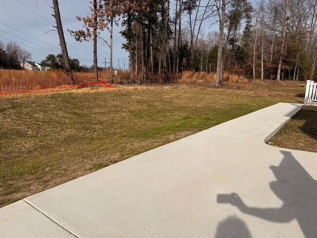 Foto del edificio - 10402 Laurel Ridge Way