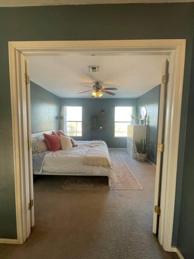 Dormitorio principal - 8697 S Desert Rainbow Dr