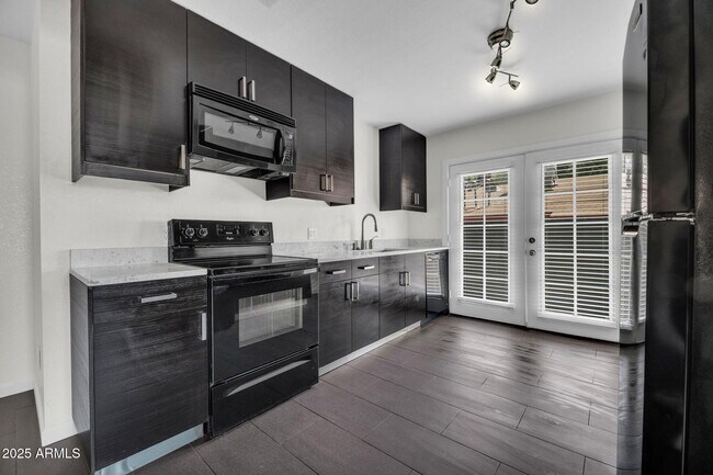Foto del edificio - 3034 N 35th St