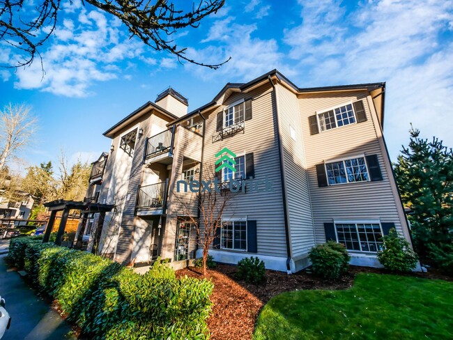 Building Photo - 2 Bed and 1 Bath Kirkland Condo is Availab...
